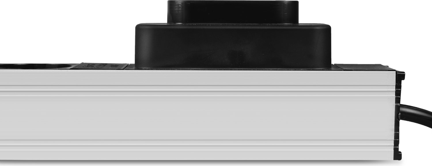 19" 6'lı Schuko Kabinet Grup Prizi (PDU)-16A Sigortalı