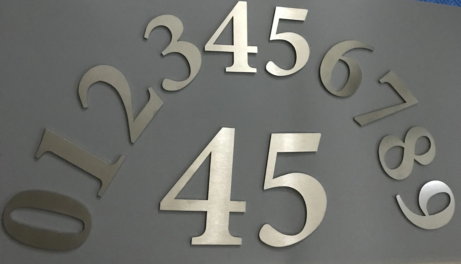 Kapı Numarası 10 cm No 2, Paslanmaz Çelik Kendinden Yapışkanlı Roma Yazı Tipi