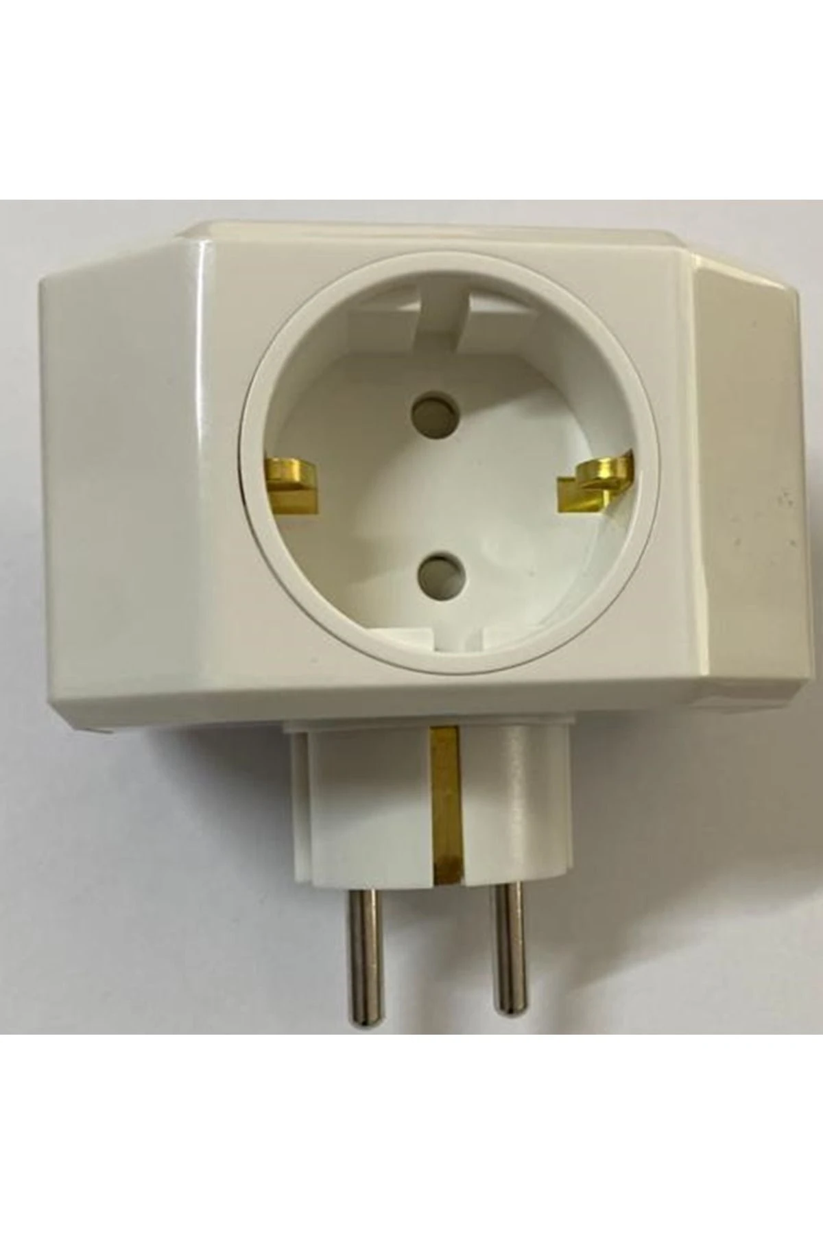 Yonca Plus Beyaz Üçlü Topraklı Golyat Priz Fişli