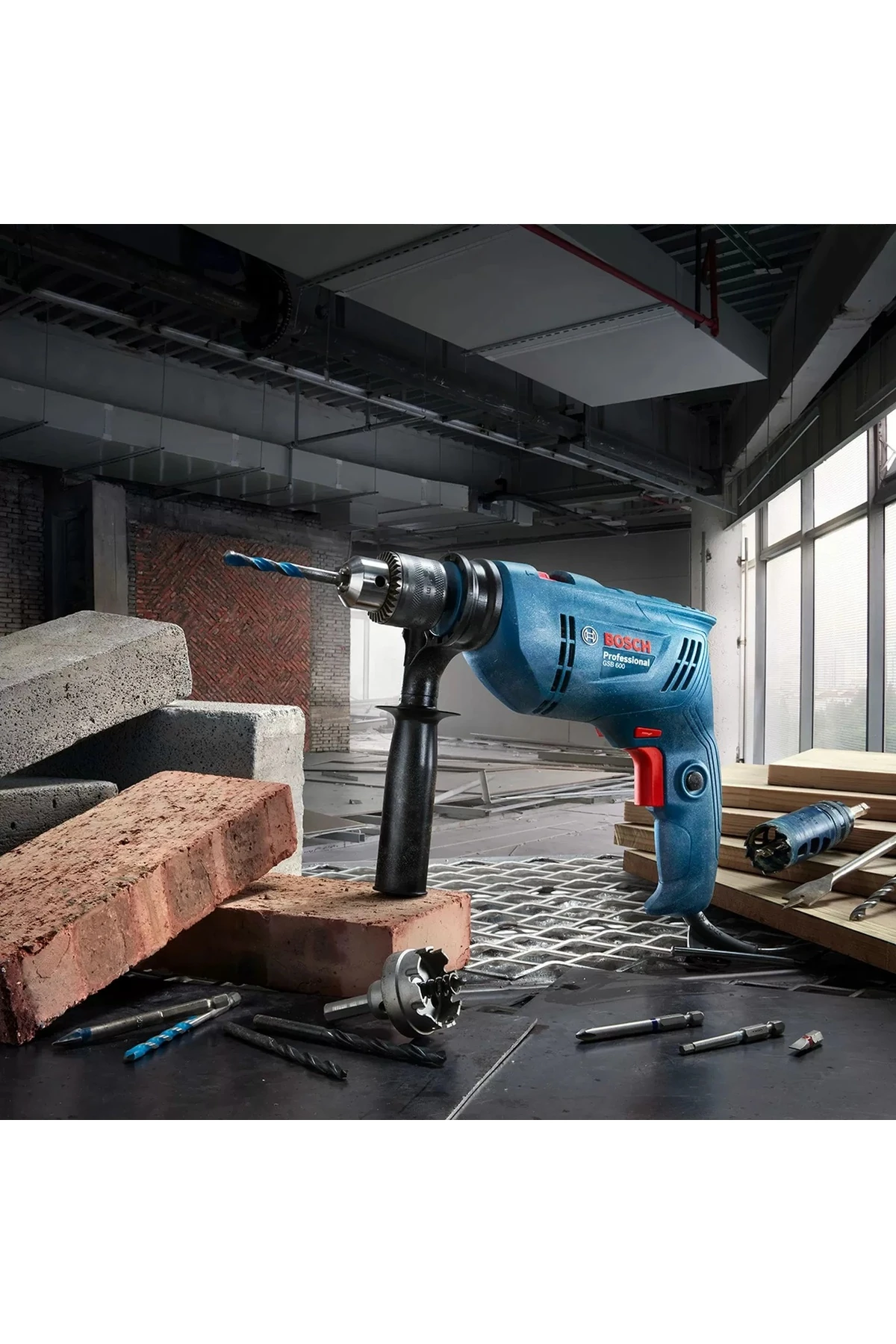 GSB 600 Profesyonel 600W Darbeli Matkap Seti (100 Parça Aksesuar Hediyeli)