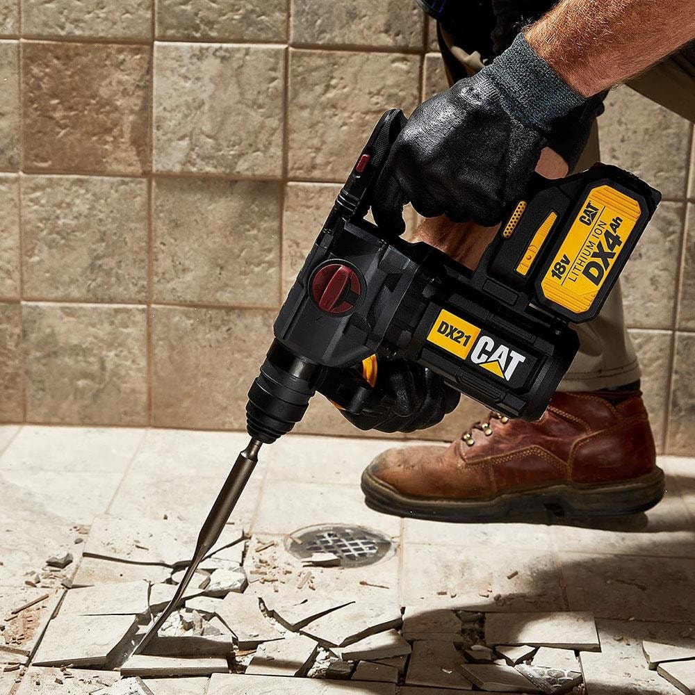 CAT DX21 18VOLT 4.0AH 2.2j Li-Ion Çift Akülü Şarjlı Kömürsüz Profesyonel Sds-Plus Pnömatik Kırıcı/delici