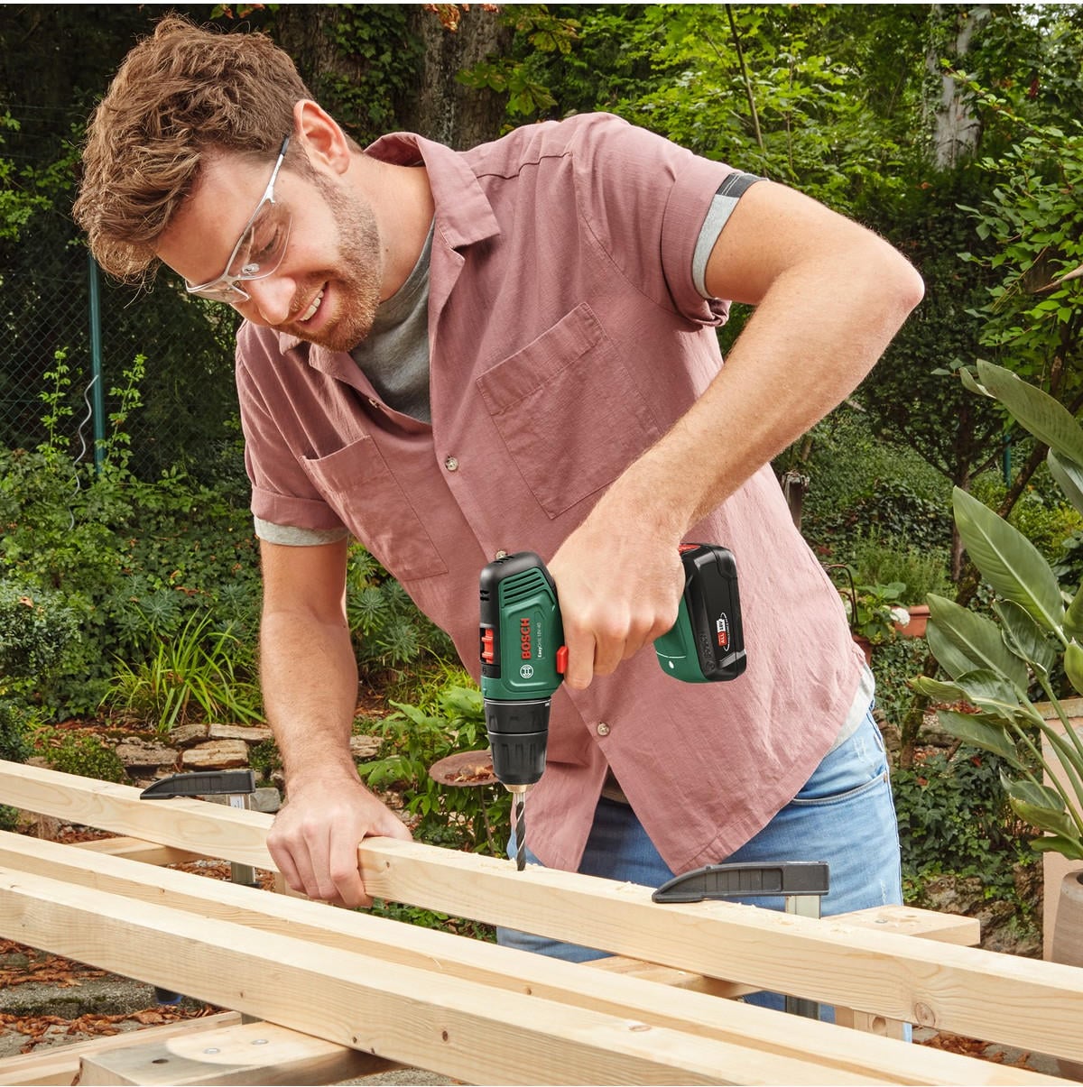 BOSCH Easydrill 18V-40 2.0AH Tek Akülü Delme Vidalama Makinesi
