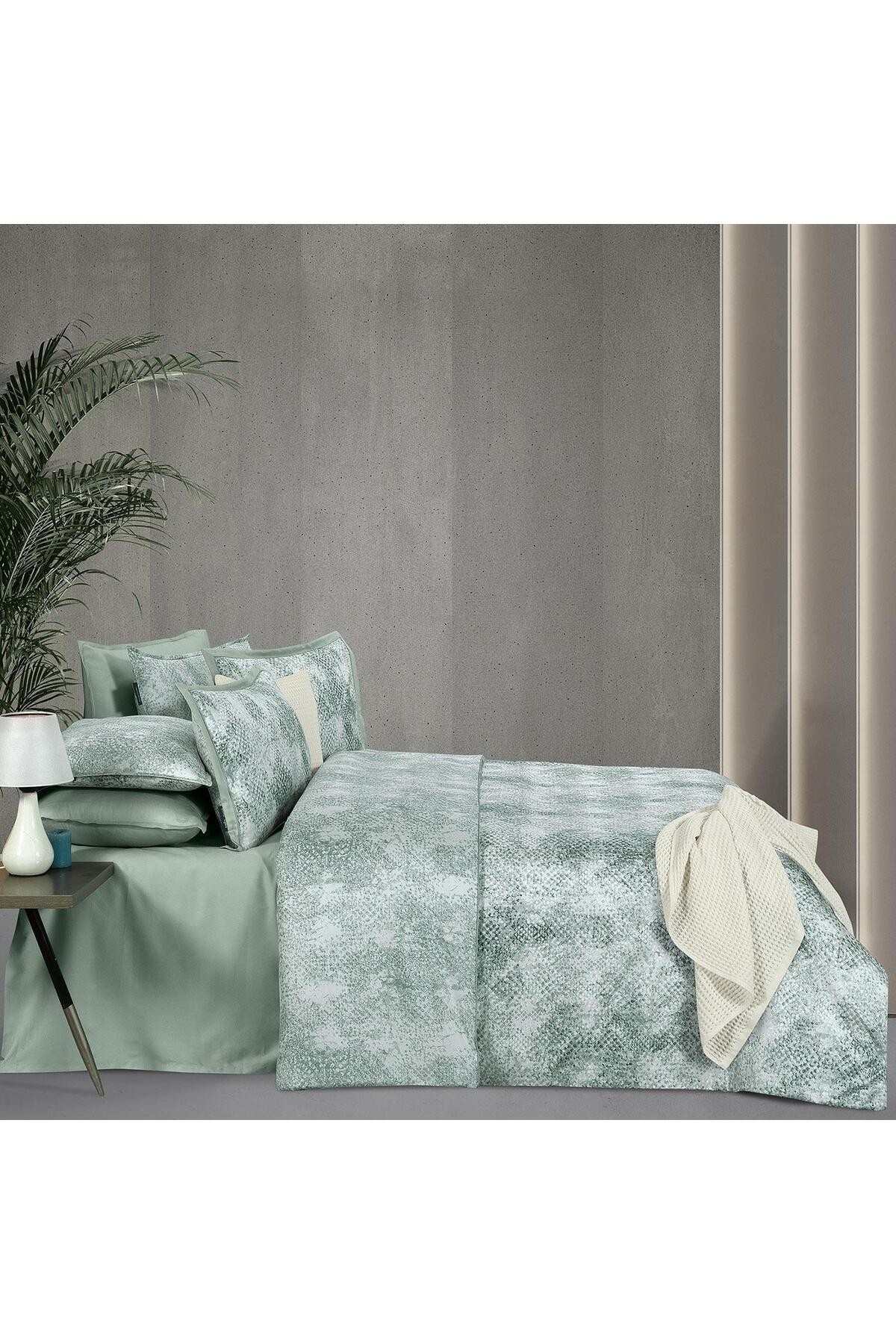 Dnipro King Size %100 Pamuk Saten "300 TC" Nevresim Takımı Yeşil