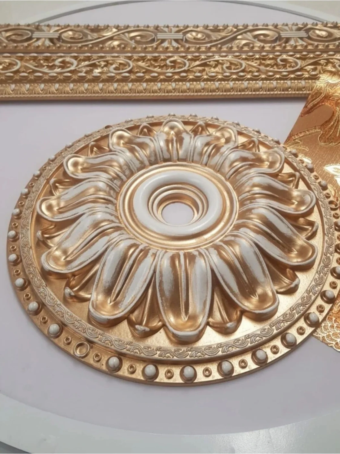 40X40 cm Oval Dekoratif Avize Göbeği