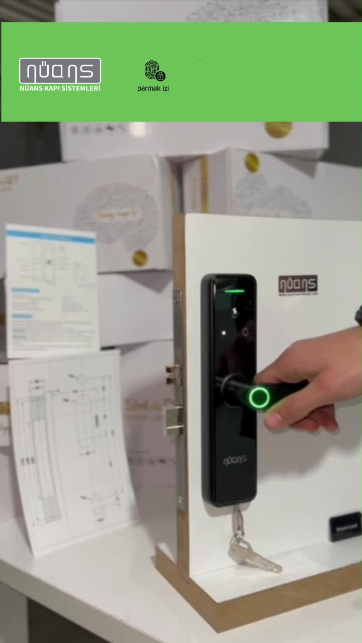 Parmak Izi, Anahtarlı, Kartlı Ve Uzaktan Kontrollü Akıllı Kapı Kilidi
