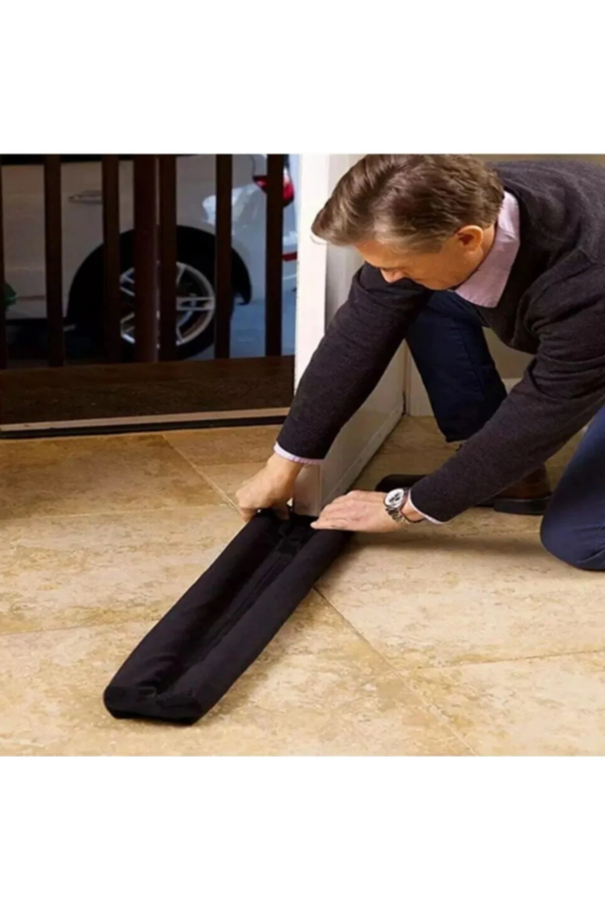 Kapı Altı Rüzgar Önleyici Siyah Kapı Altı Izolasyon Bandı Soğuk Önleyici Çift Taraflı Isı Yalıtımı K