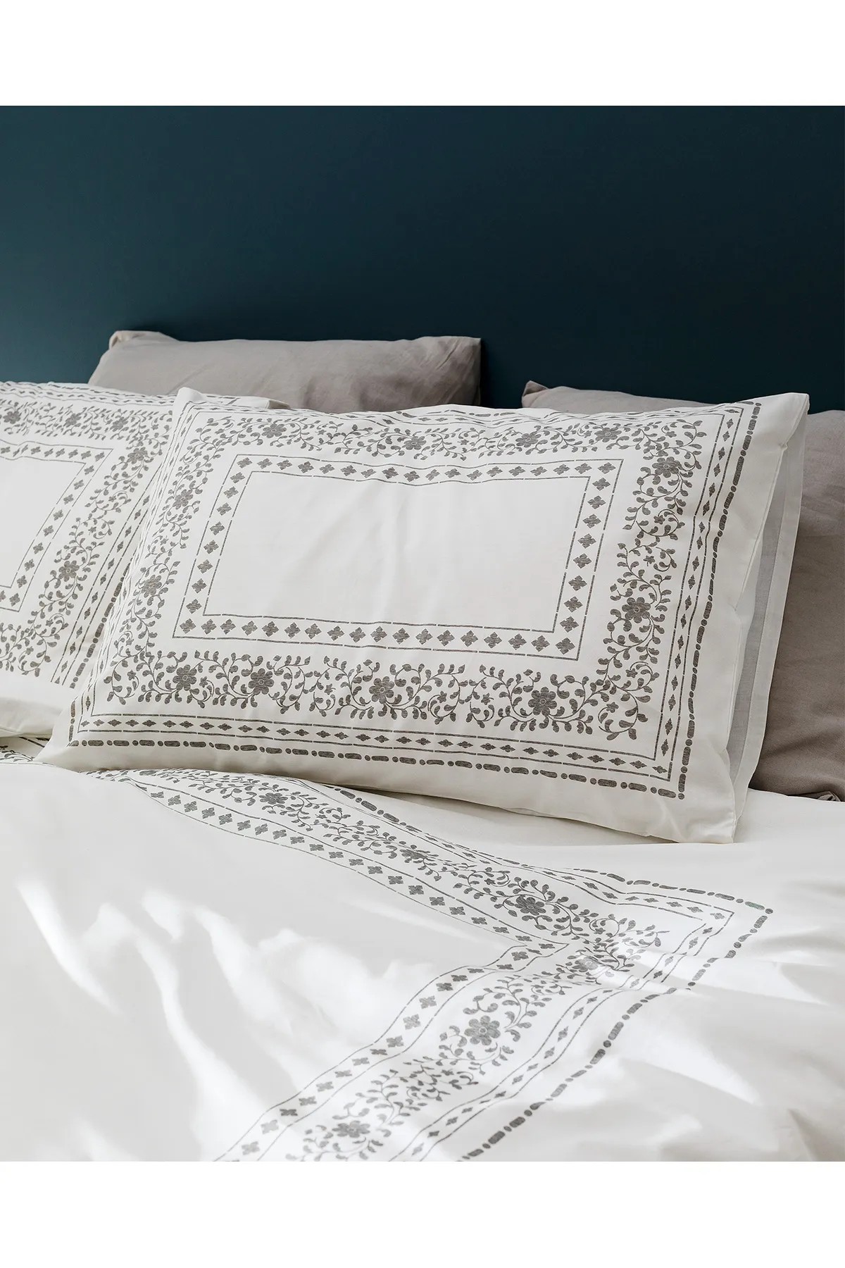 Arber King Size Nevresim Takımı - Gri