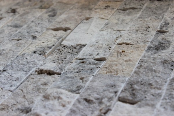 5X10Cm Gümüş Doğal Taş Traverten Patlatma Mozaik Duvar Kaplama