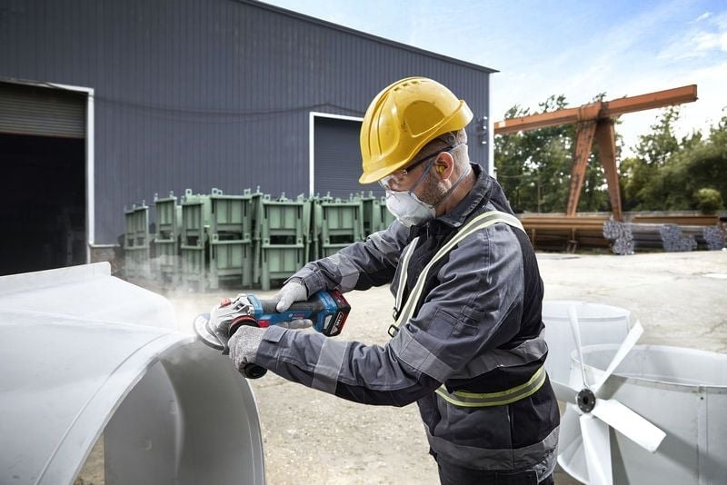 BOSCH Gws 18V-11 Akülü Avuç Taşlama Makinası 18 Volt (Akü ve Şarj Aleti Hariç)