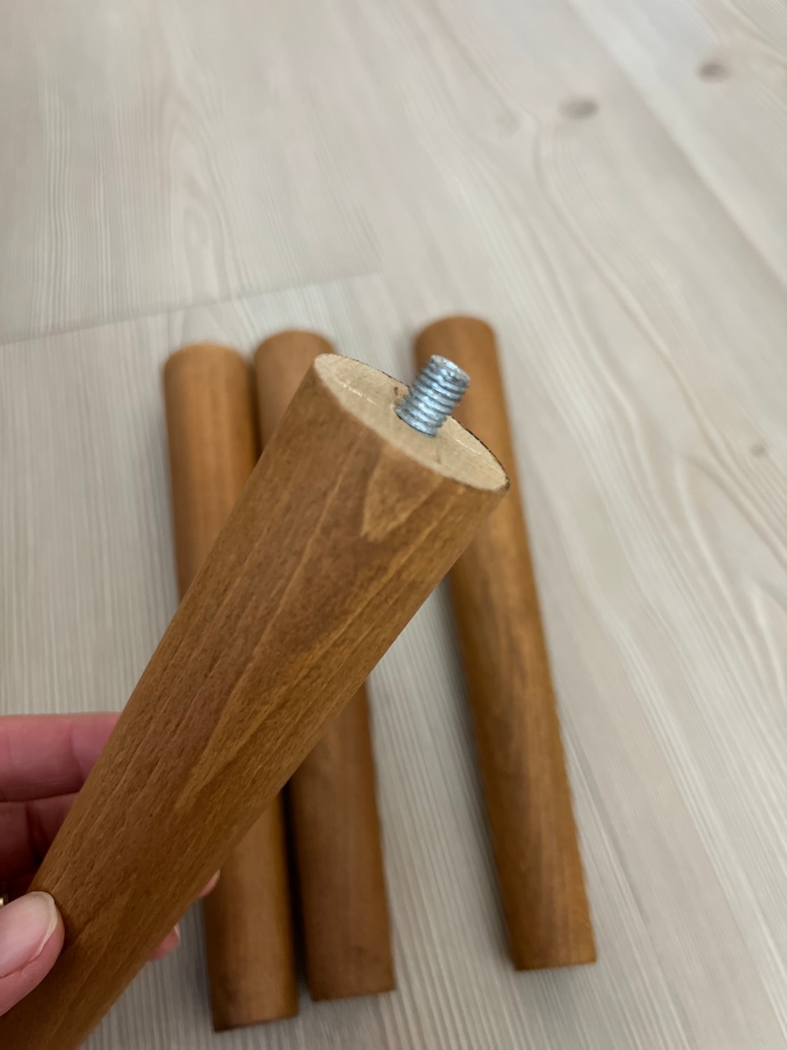44 cm Açık Meşe Ahşap Konik Ayak | Masa, Sandalye & Sehpa Ayağı | Komple Montaj Seti