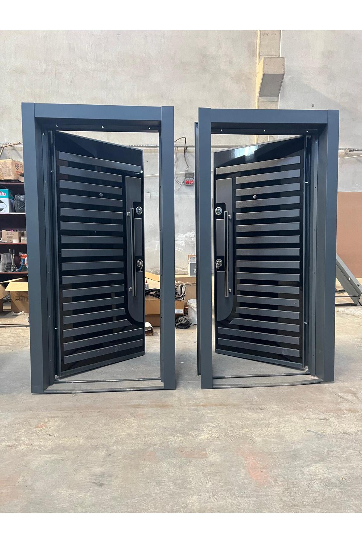 Pvc Yüzey Çelik Kapı Sağ