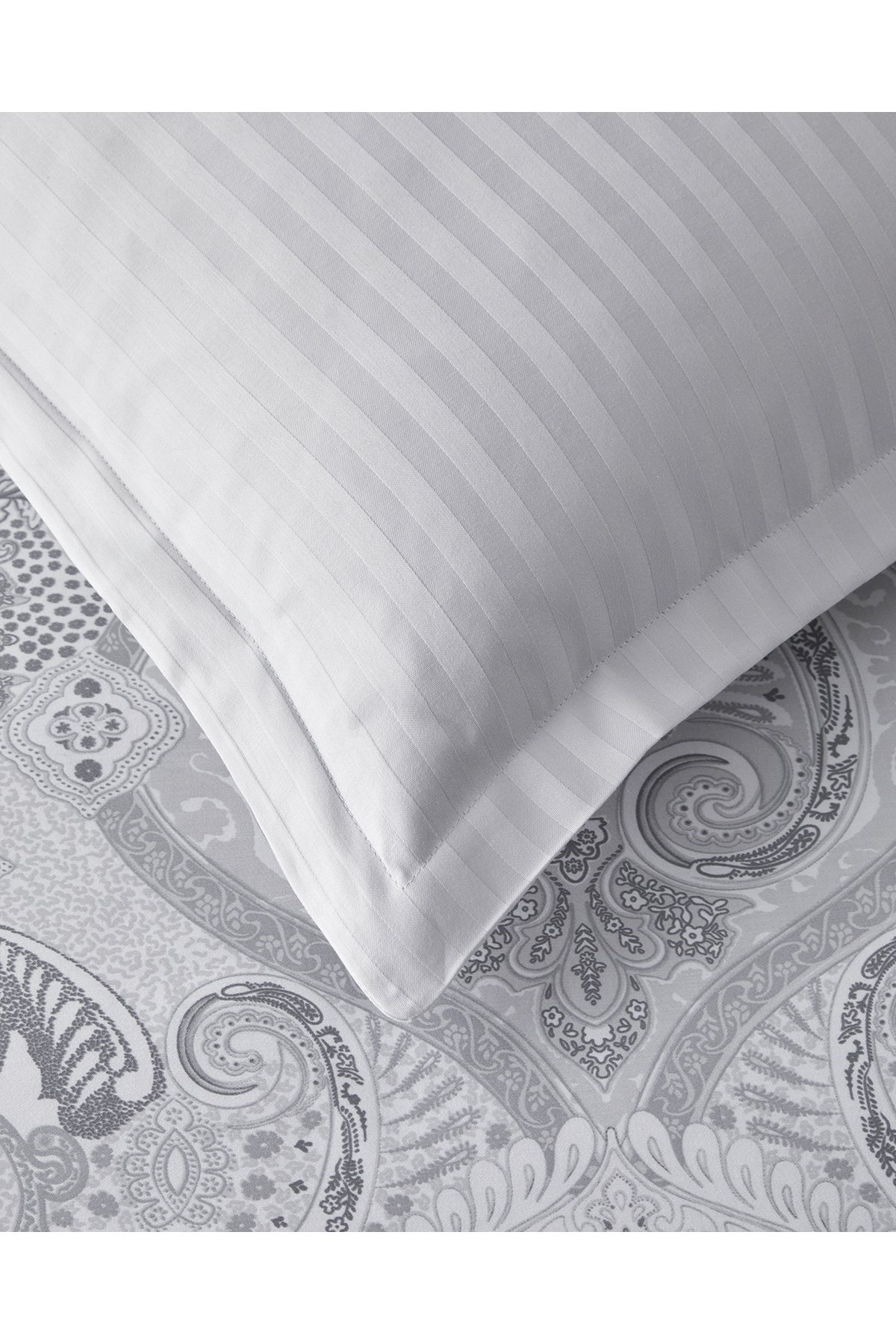 Paisley Pamuk Saten Çift Kişilik Nevresim Takımı 200x220 cm Gümüş