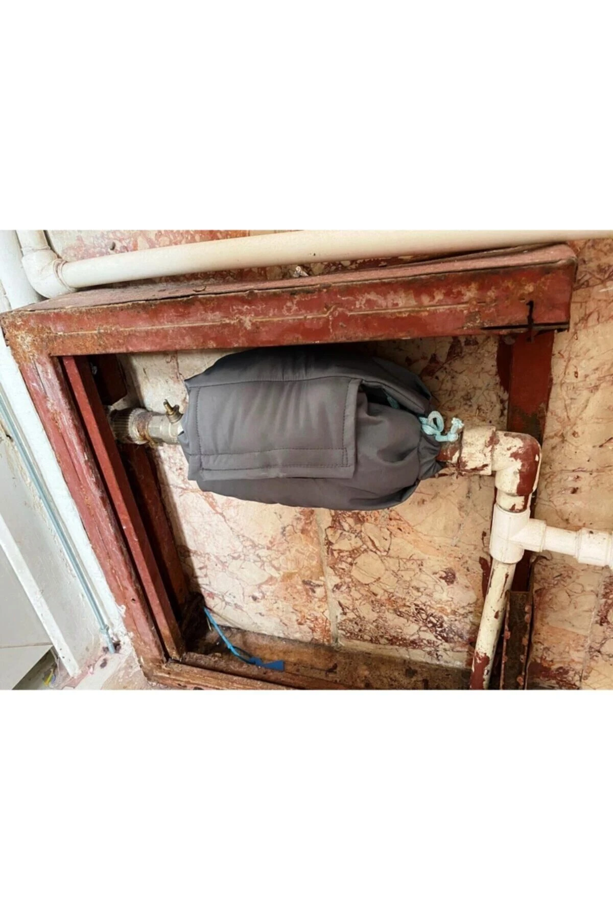 Kar Kışın Donmaya Karşı Ev Su Saati Sayaca Koruma Isı Ceketi Izolasyon (taşyünü )