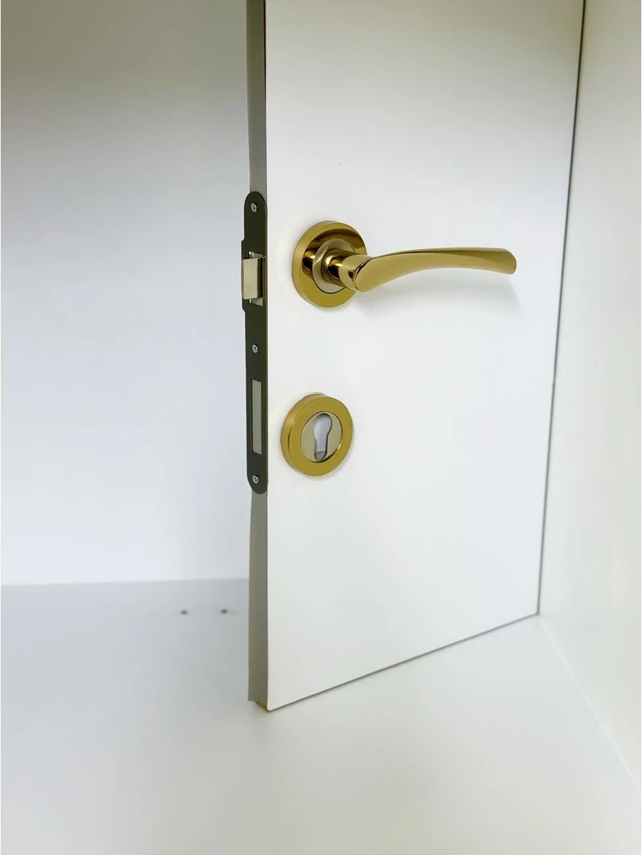 Çelik Kapı Kolu, Sağ Basar, Rozetli, Dayanıklı ve Şık Tasarım, 1 Adet