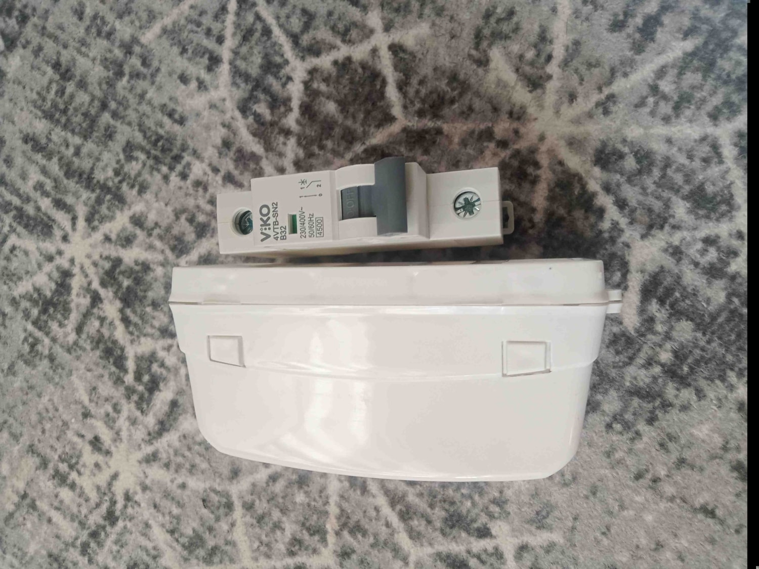 32 Amper Otomat ve Sigorta Kutusu