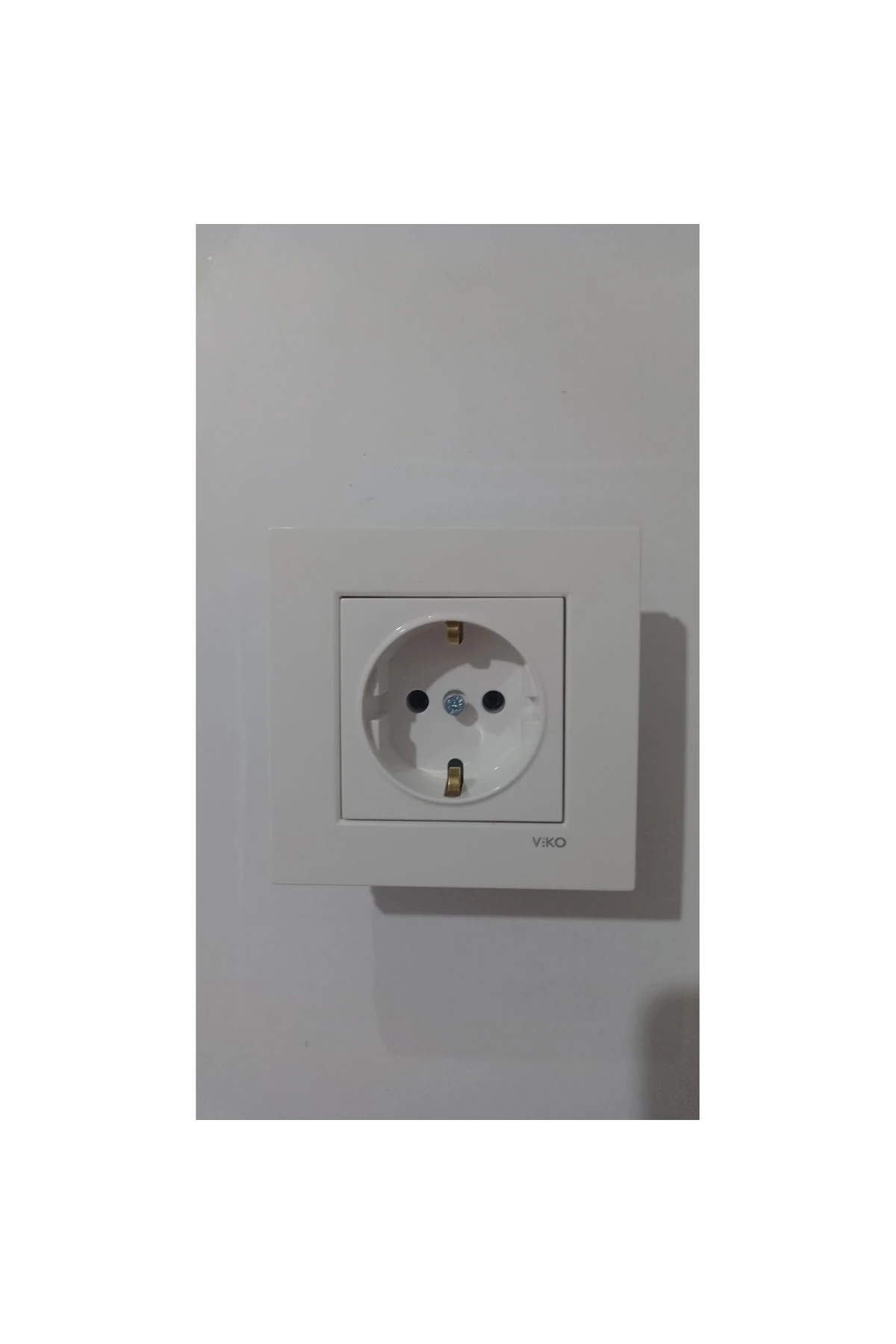 Viko Karre Beyaz Topraklı Priz