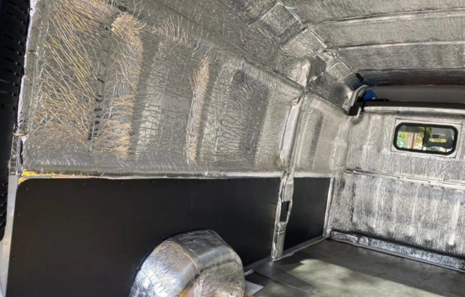 Alüminyum Folyolu Kauçuk Izolasyon 9mm 100CM x 20MT (20M2) Kendinden Yapışkanlı Kauçuk Köpüğü