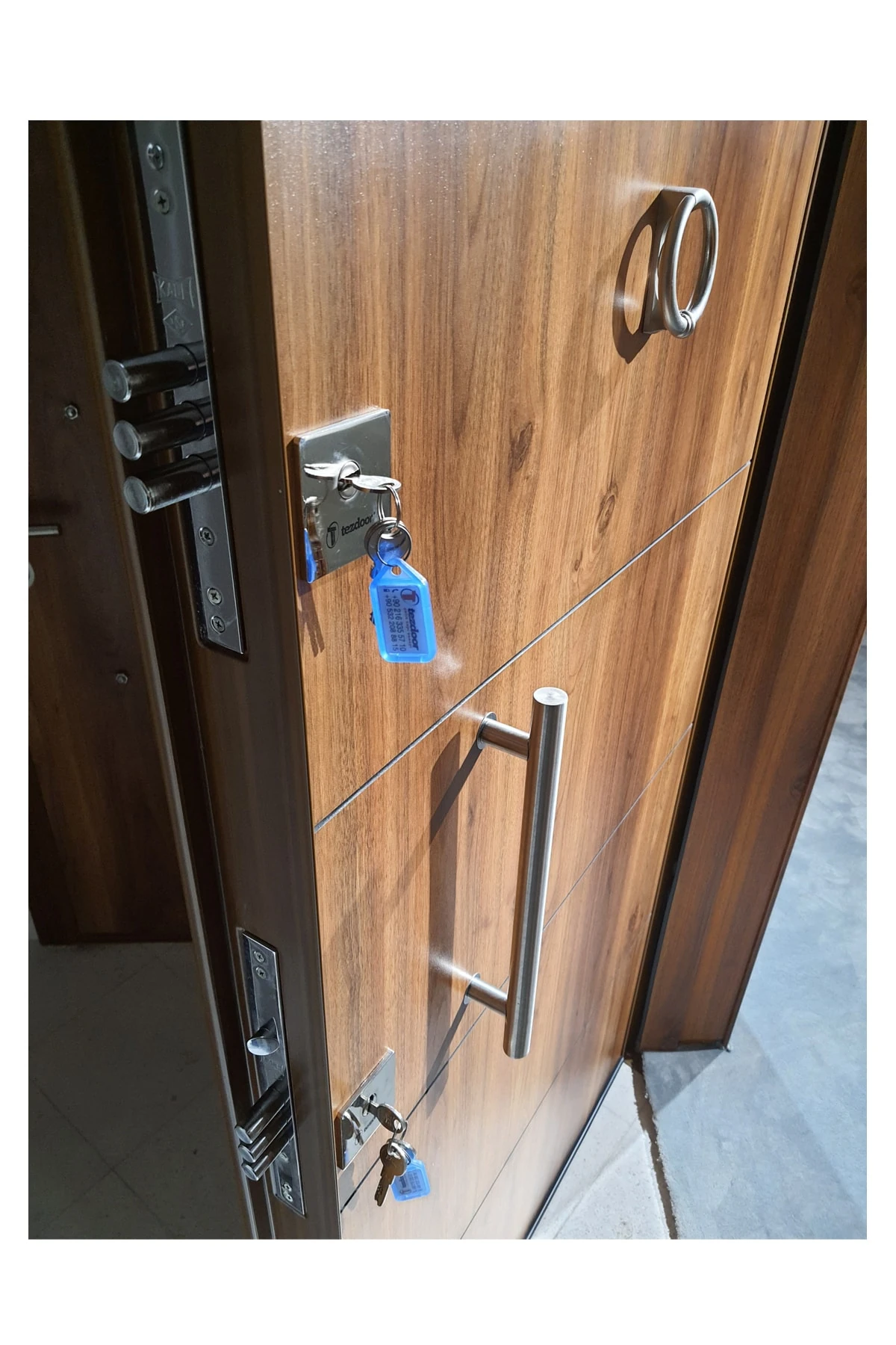 Çelik Kapı Modelleri Ahşap Kaplama Kasalı Düz Model Daire Kapısı, Çelik Kapı Sol Açılım