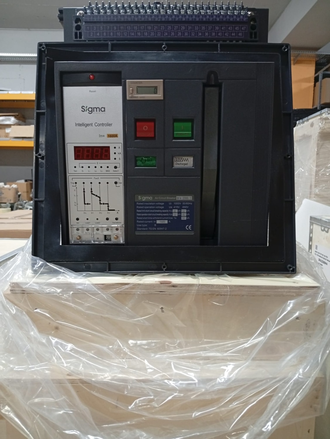 Termik Manyetik Şalter 3 kutuplu - SFA1600H3 (1600A Açık Tip Güç Şalteri)