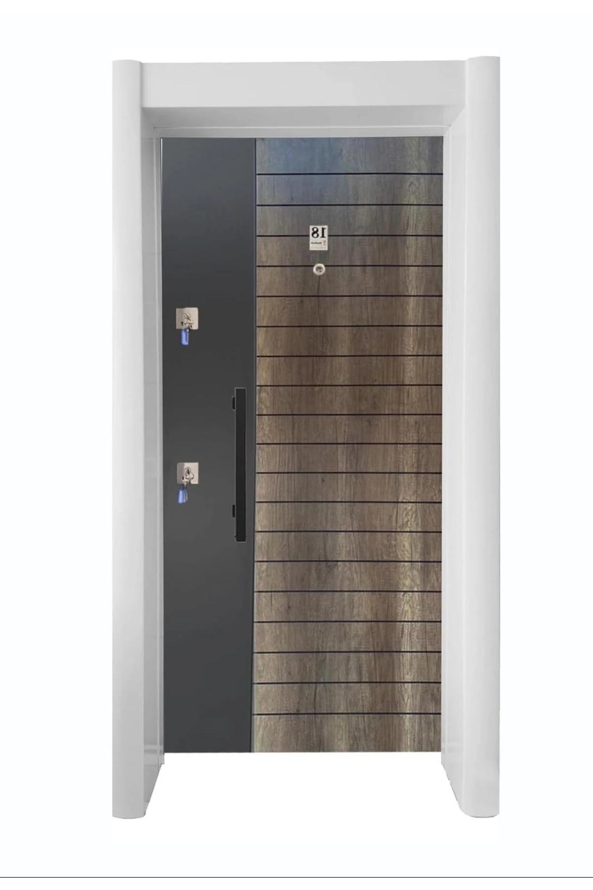 Celik Kapi Beyaz Kasalı Rustik Çizgili Düz Model Tırnaklı Sistem Çelik Kapı Sağ Açılım