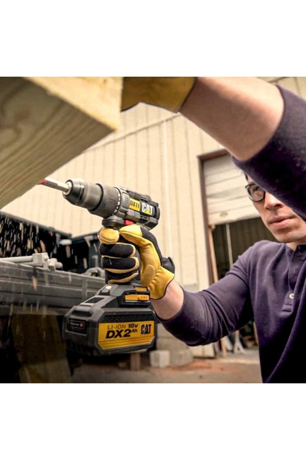 CAT DX11 18Volt/2.0Ah Li-ion Çift Akülü Kömürsüz Profesyonel Şarjlı Matkap