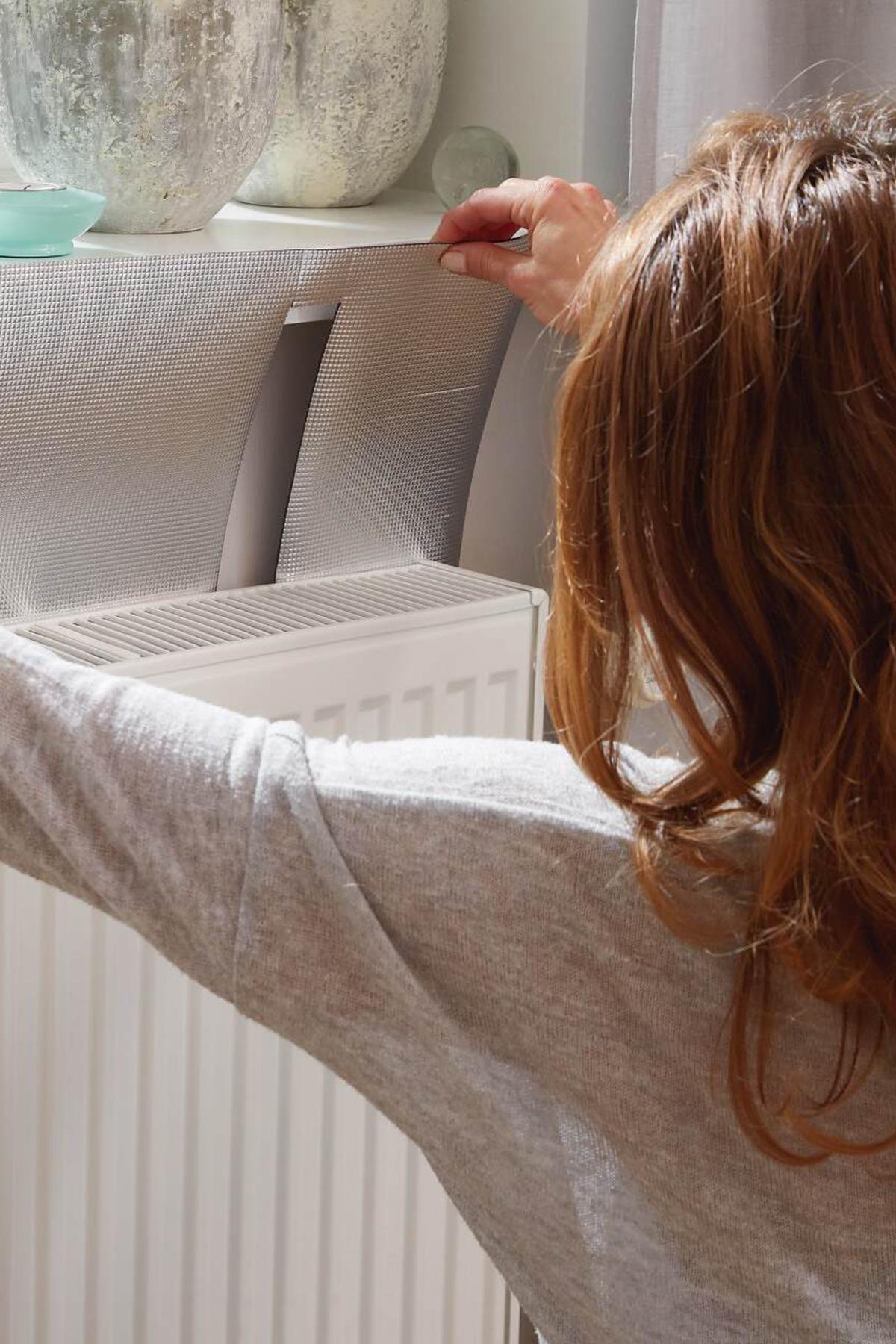 4 Adet Kalorifer Radyatör Arkalığı Isı Yalıtımı Levhası Petek Arkası Alüminyum Folyo Izolasyon Plaka