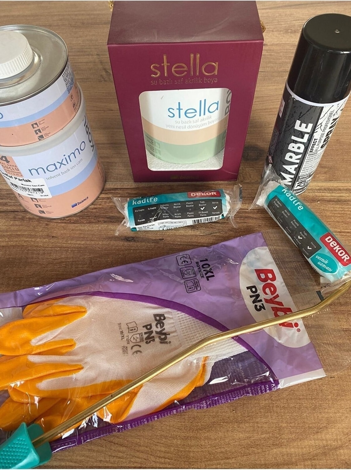 Stella Boya Siyah Efekt Sprey Beyaz Maximo Parlak Sıvı Cam Set MİZSET342900