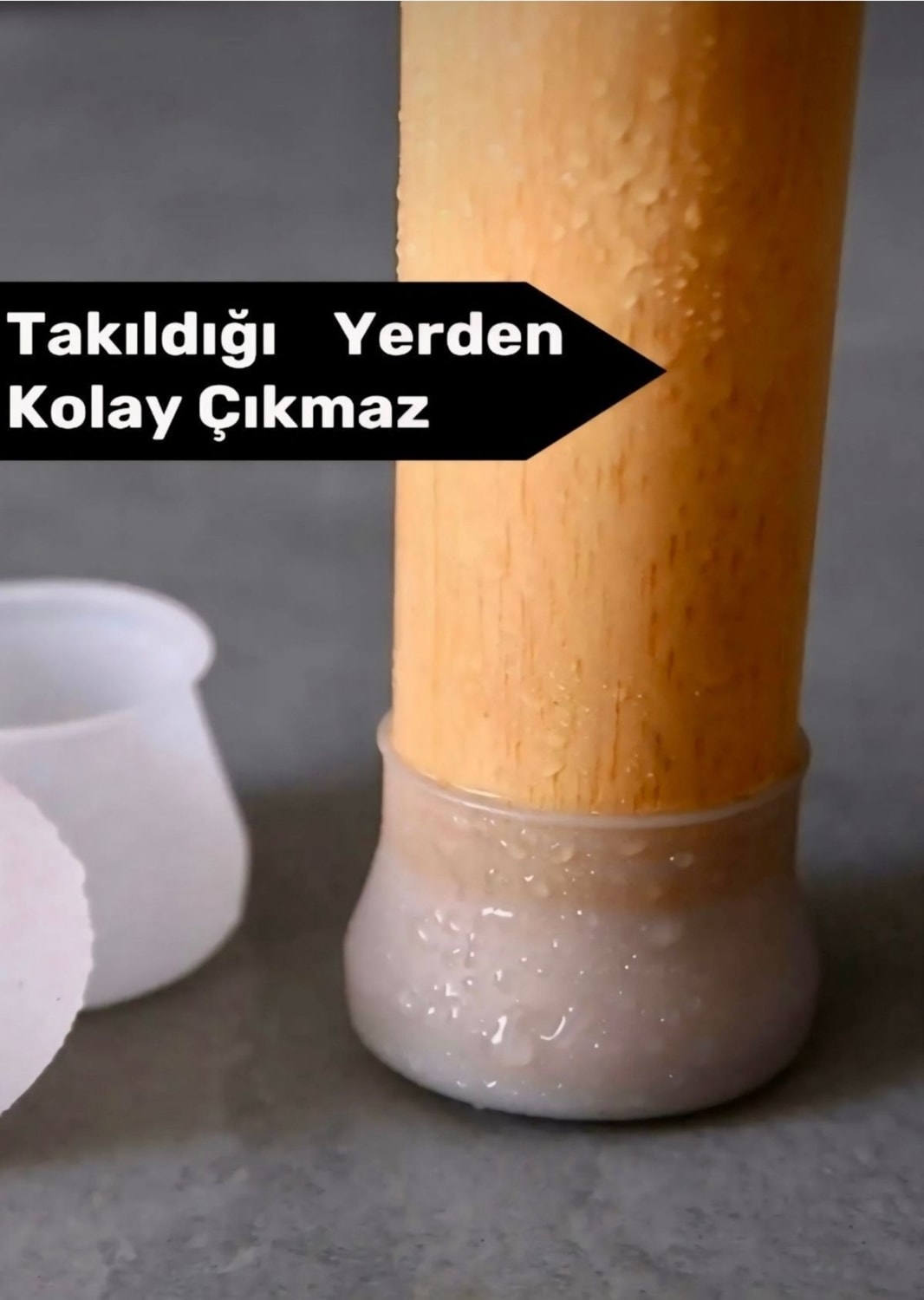 12 Adet Masa ve Sandalye Ayak Koruyucu Çizdirmez Beyaz Kaydırmaz Silikon