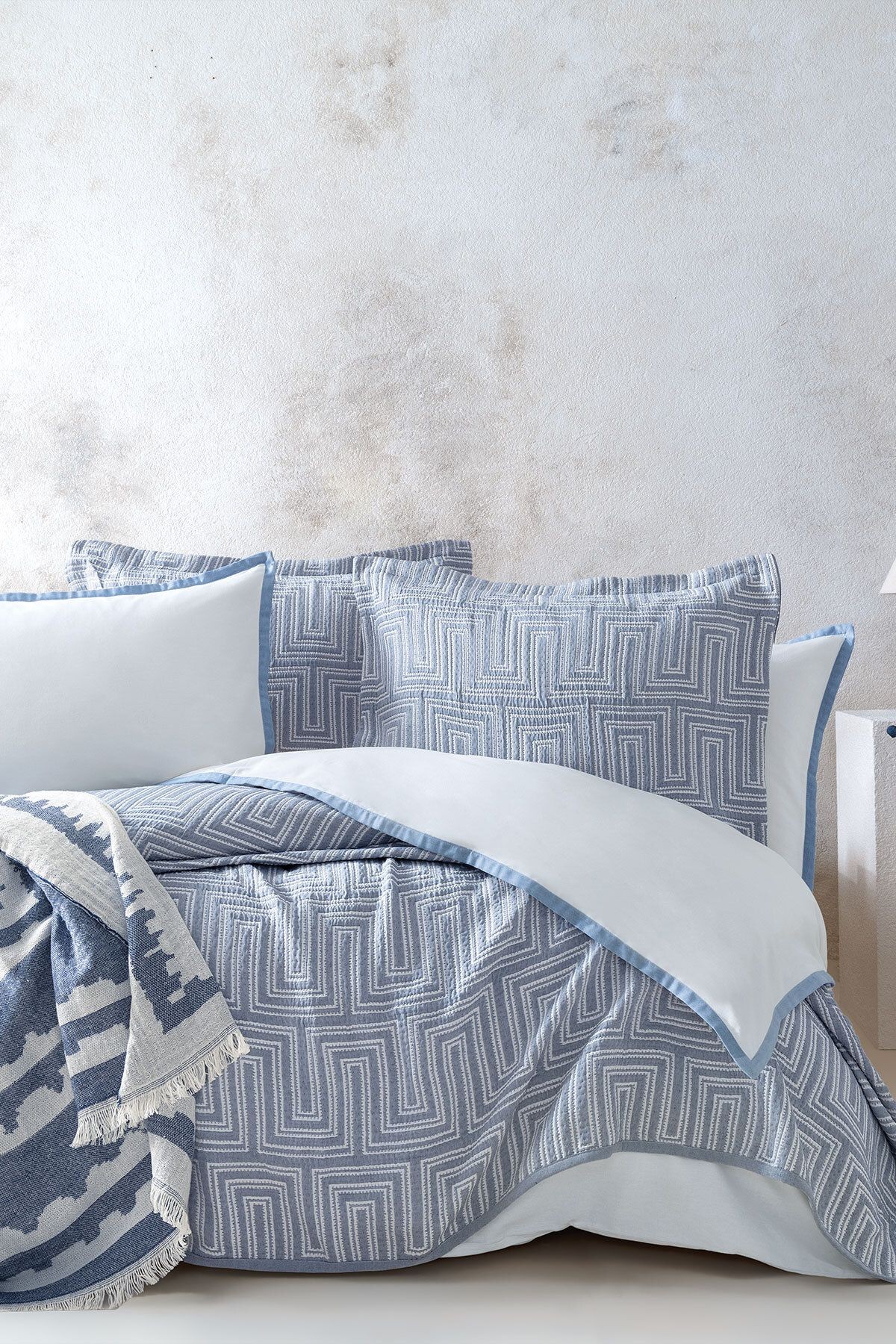 Harlow Çift Kişilik Fall Winter 8 Parça Çeyiz Seti - Indigo