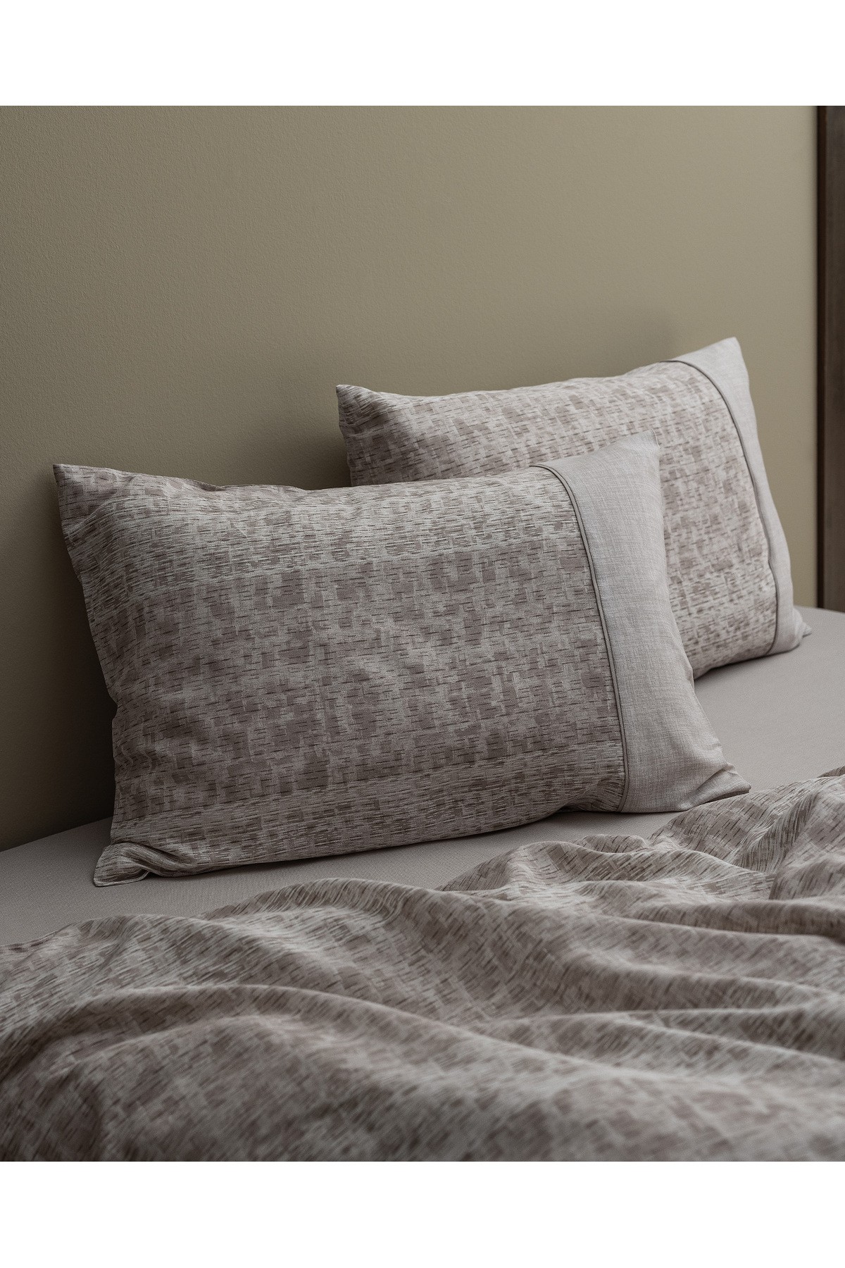Petrus King Size %100 Pamuk  Crep Baskılı Nevresim Takımı - Bej