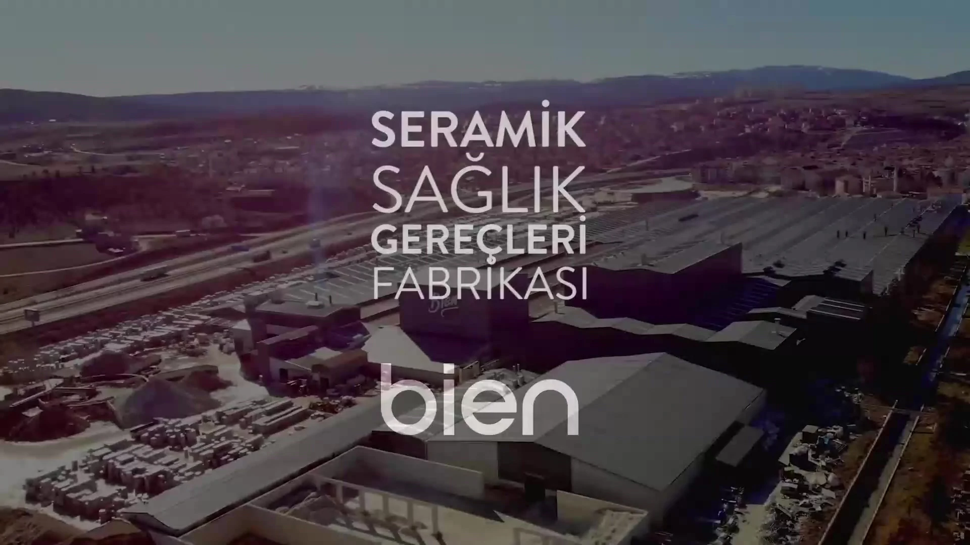 Vokha Kanalsız Siyah Asma Klozet, Vokha Duroplast Siyah Yavaş Kapak