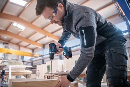 BOSCH Gsr 18 V-90 C Akülü Delme Vidalama 2X2.0AH