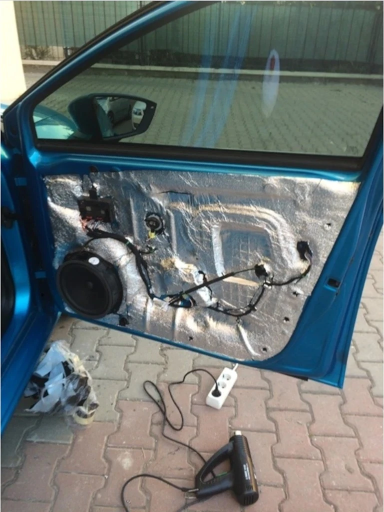 10 mt x 30 cm  Alüminyum Kaplı Oto Ses Su Yalıtım Bantı