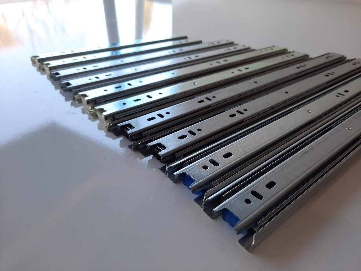 43 mm x 450 mm Teleskopik Ray Çekmece Rayı 1 Takım (2 Adet)