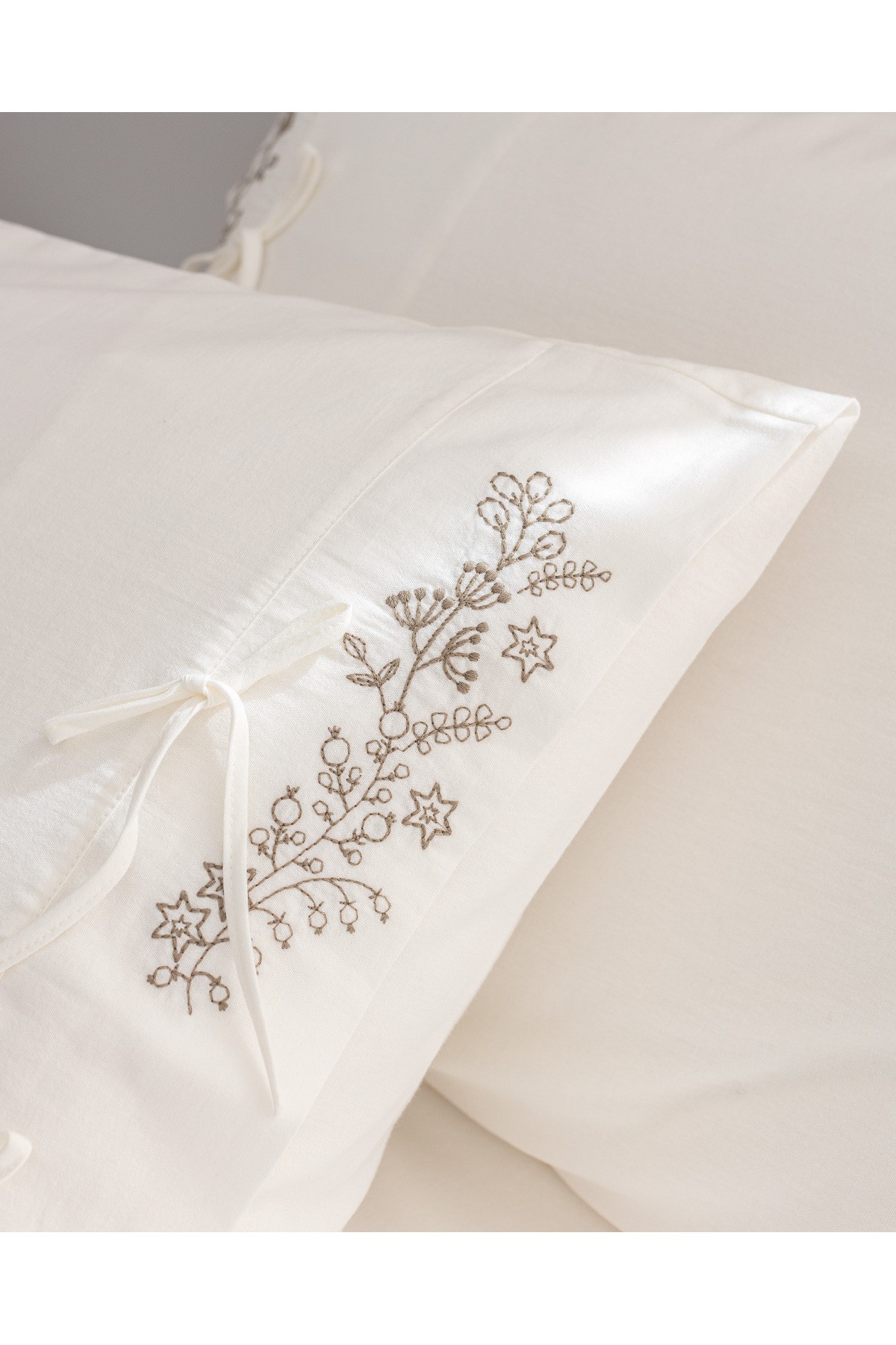 Relief King Size %100 Pamuk Bağlamalı Nevresim Takımı - Ekru/Haki