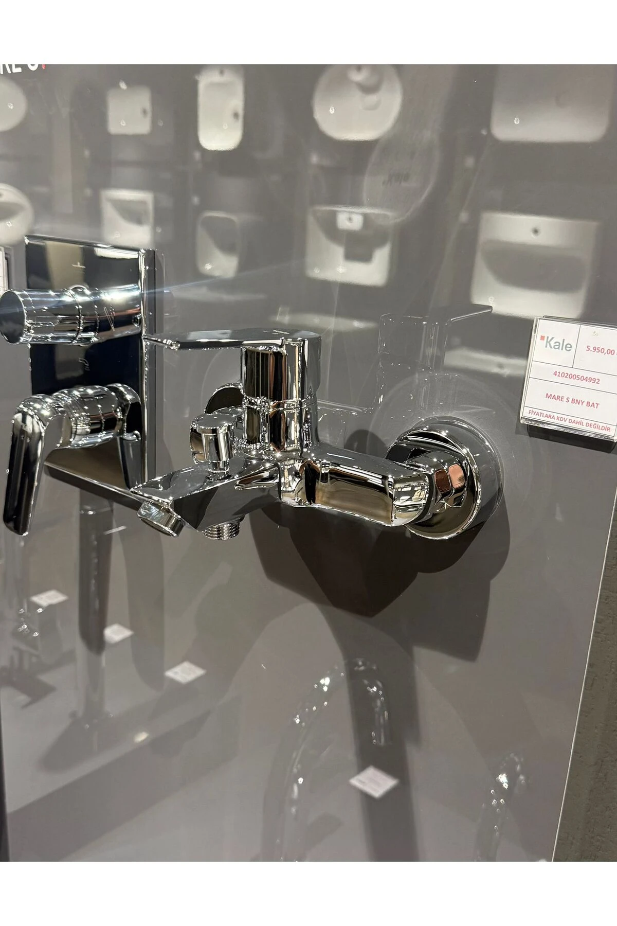 MARE S BANYO BATARYASI VE TEMA RAIN TONDO TEPE DUŞ SETİ