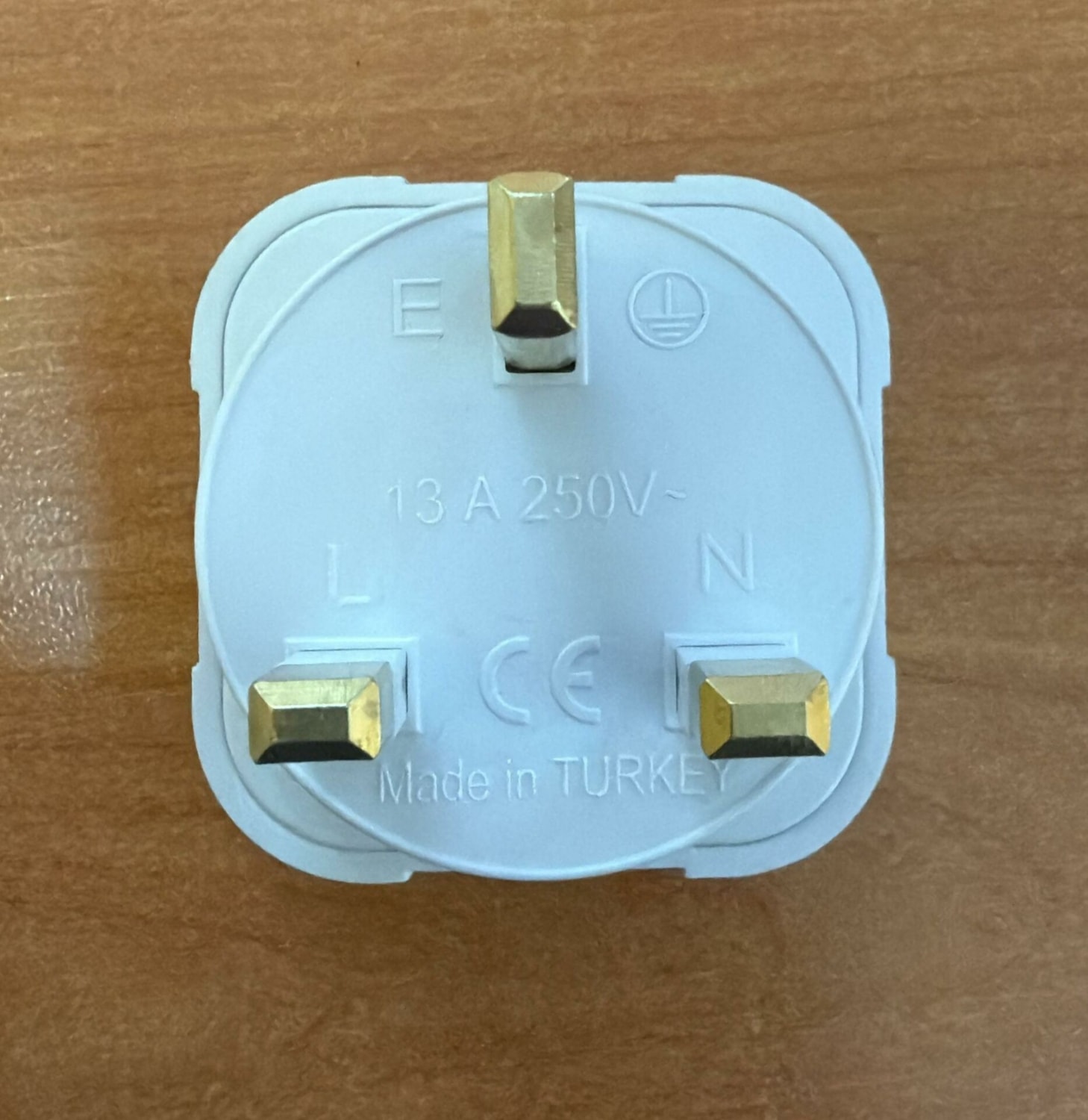 Ingiliz Fiş Girişli Ingiliz Adaptör