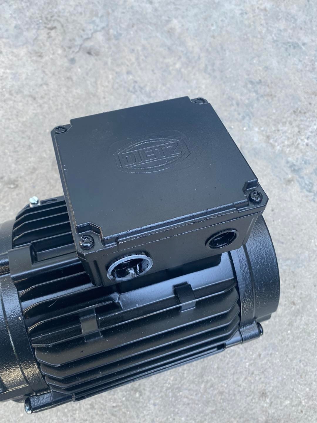 Fdr 90L -125 / 6 - U -S Elektrik Motoru 1.5 Kw 400V 1420 R/min