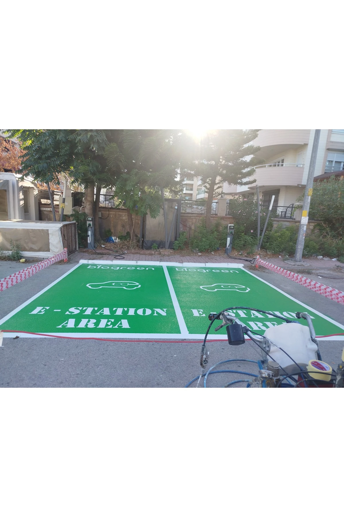 CONSTANCE AKRİLİK YOL ÇİZGİ BOYASI 25 KG