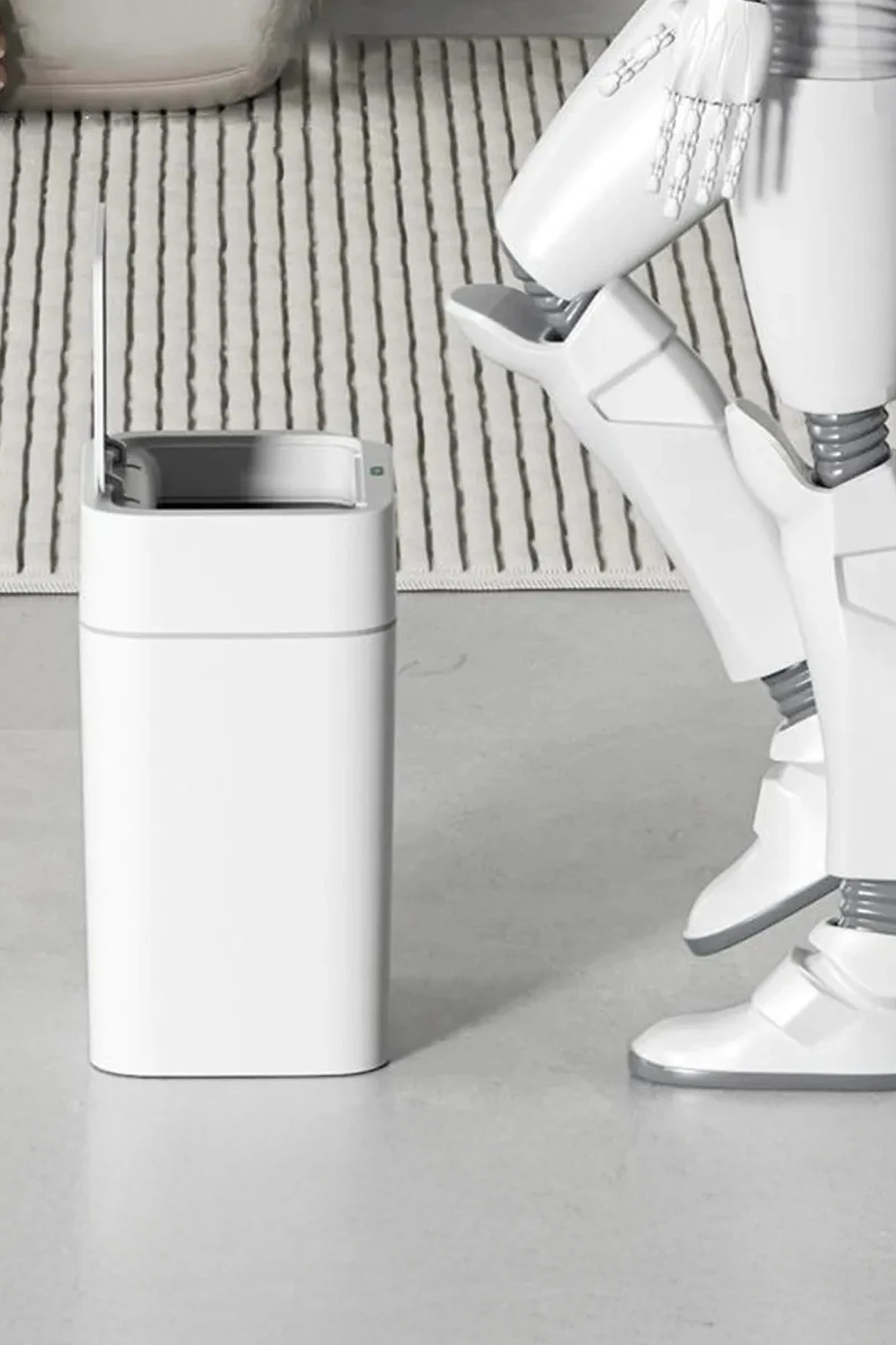 Hareket Sensörlü Sessiz Kapatma Çöp Kutusu Banyo Mutfak Çöp Kovası Kapaklı Banyo Çöp Kovası 9 Lt.