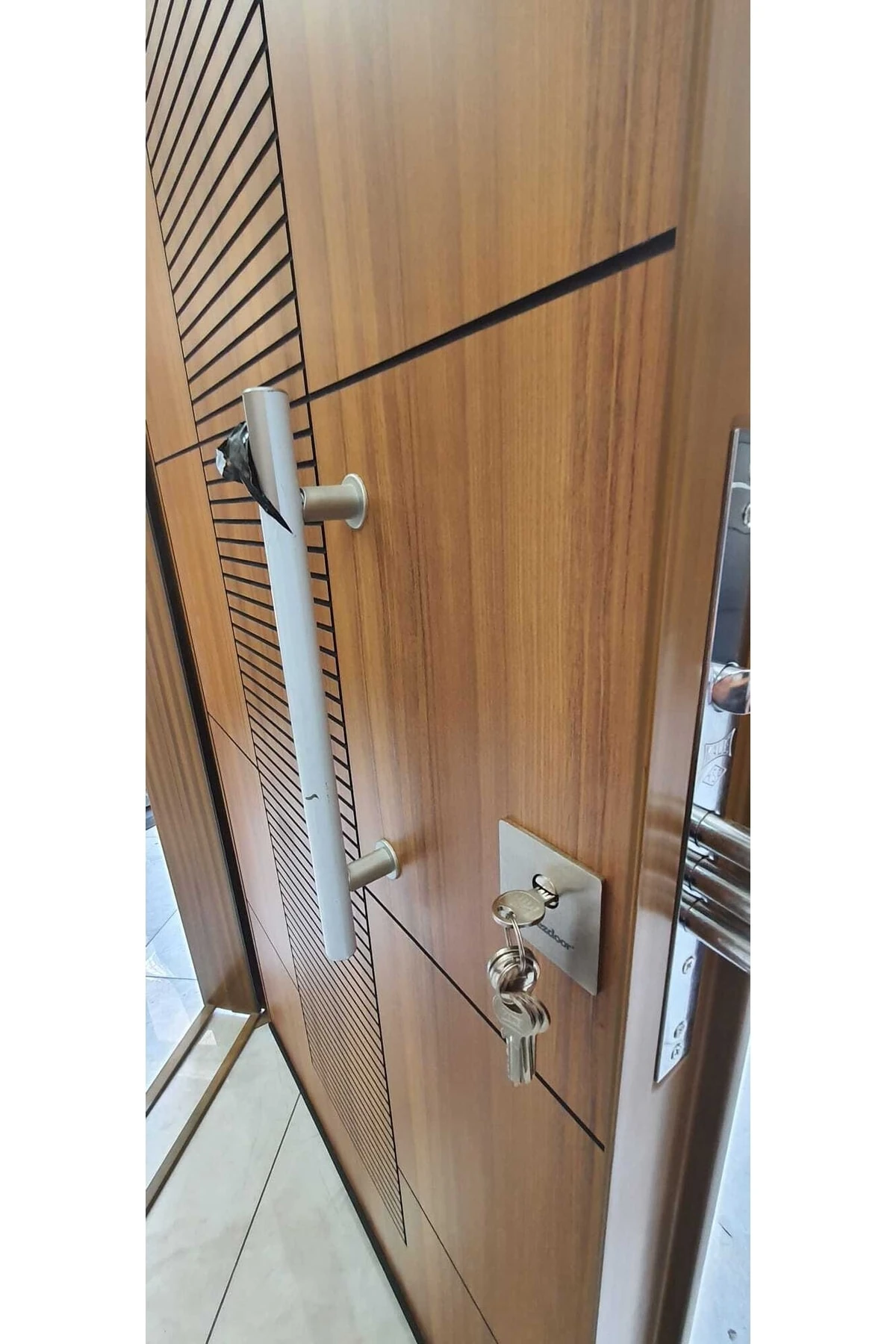 Eskitme Görünüm Çelik Kapı, Ahşap Desenli Daire Kapısı, Çelik Kapı Sağ Açılım