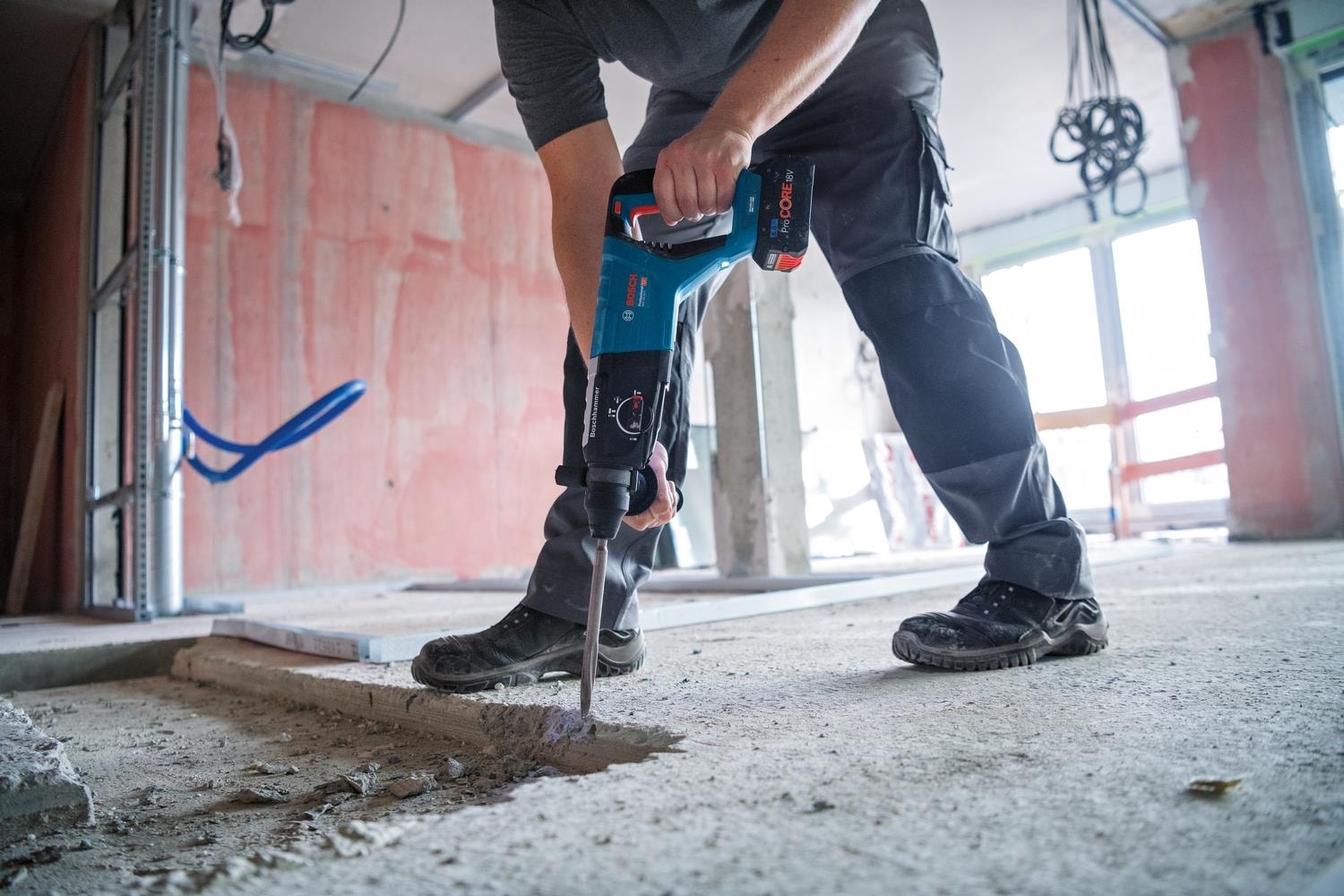 BOSCH Gbh 18V-28 D 1X4.0AH Tek Akülü Kırıcı Delici