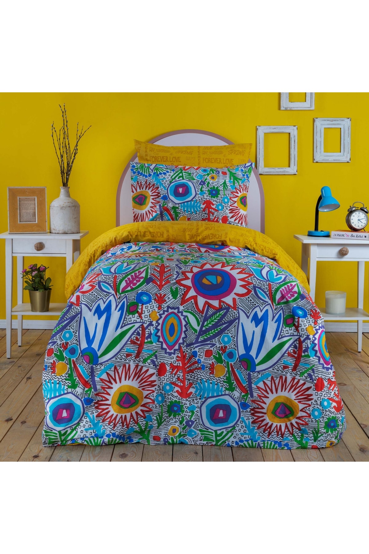 Young Flower Bomb Tek Kişilik %100 Pmuklu Nevresim Takımı