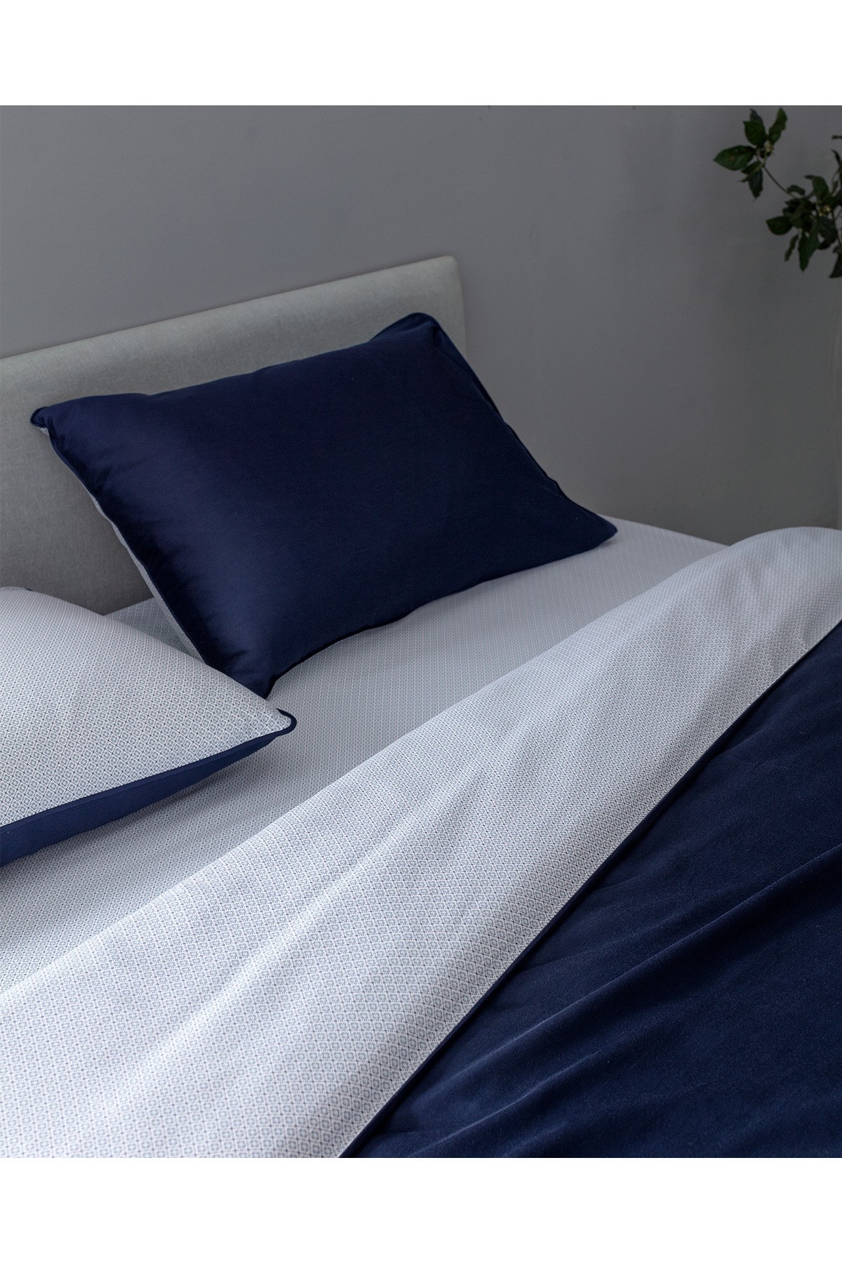 Coyne King Size %100 Pamuk Baskılı Saten Nevresim Takımı - Lacivert