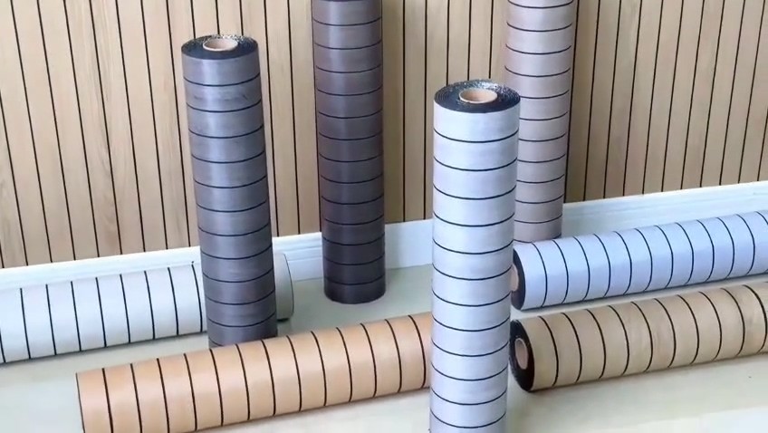 60cm x 280cm 1 Adet Yapışkanlı Açık Kahverengi Lambiri Desenli Akustik Duvar Paneli Kağıdı YG005
