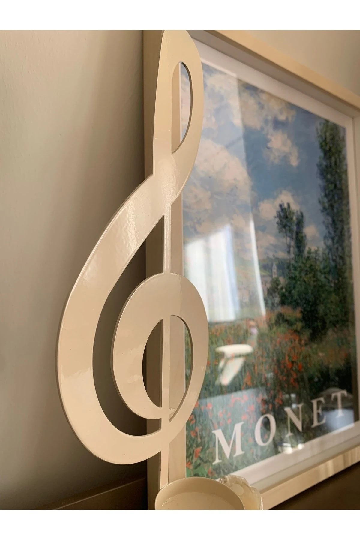 Metal Masaüstü Sol Anahtarı Mumluk 35 cm (Krem renk)