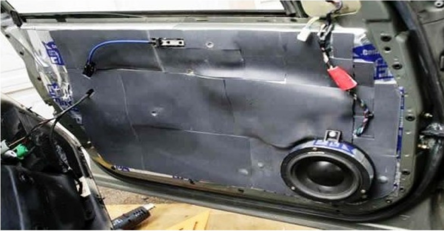 9mm Kalınlık 120*100CM (1,2m2) Oto Araç Kaput Ses Yalıtım Süngeri Yapışkanlı Alev Almaz Ses soğuk sıcak karşı cok etkili ızolasyon malzemesi