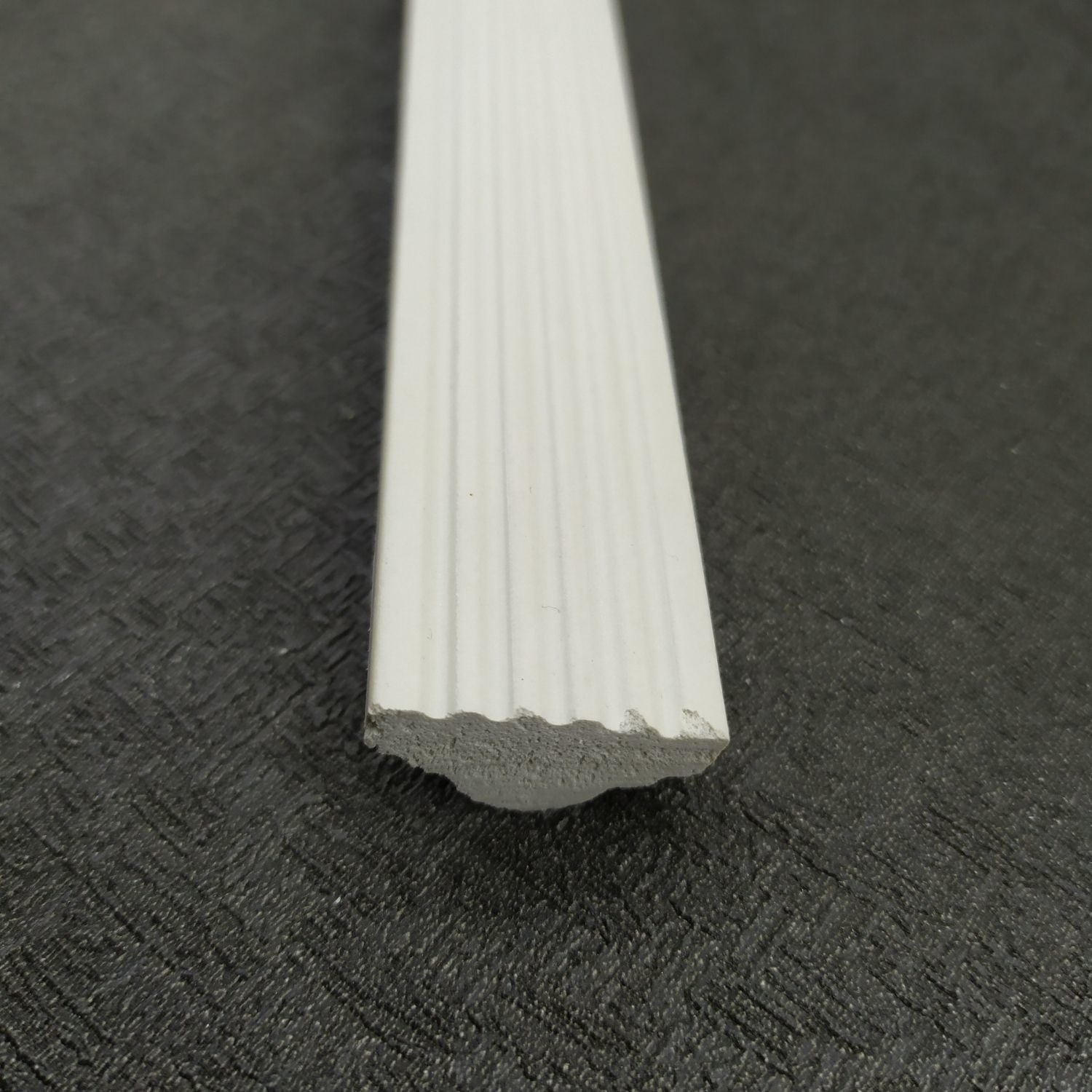 Boyanabilir Duvar Çıtası 2,5 cm 5 Boy=12 Metre