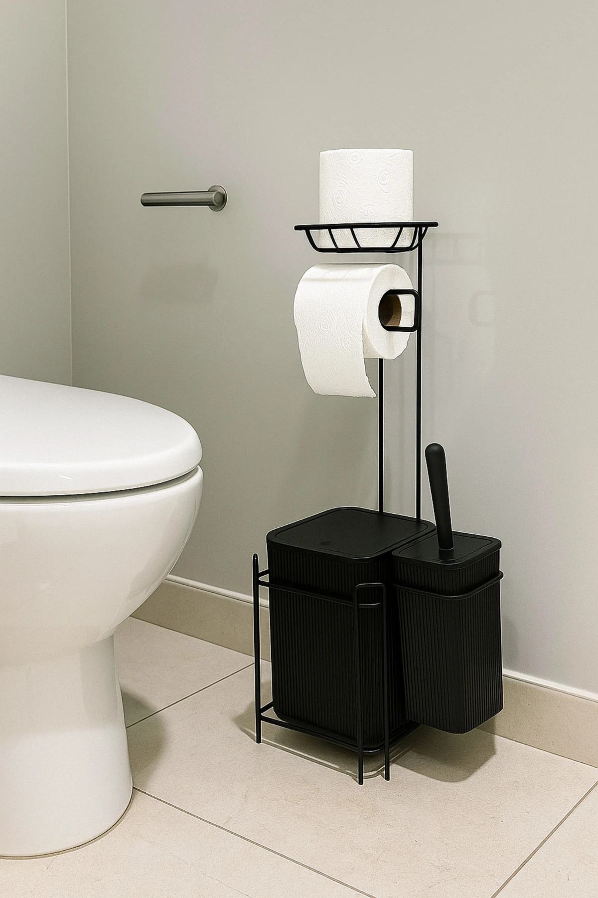 Yedekli Siyah Kare WC Kağıtlığı Tuvalet Fırçalığı Çöp Kovası Seti, Metal Askılı WC Kağıtlık Fırça