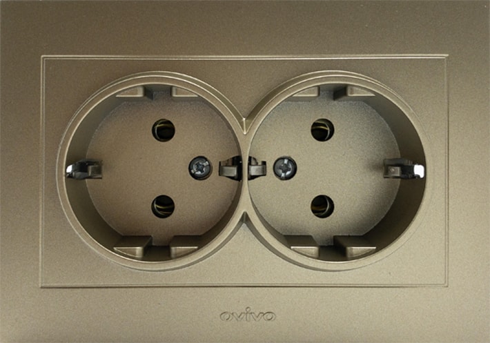 Grano Titanyum İkili Topraklı Priz Çerçeveli